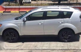 Mitsubishi Outlander 2008 crv hrv sta fe tucson fortuner montero