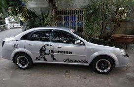 Well maintained chevrolet optra 2005 mt