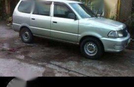 Well maintained 2004 toyota revo diesel