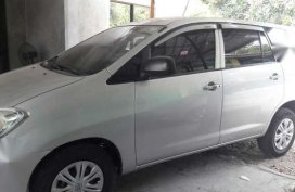 Toyota Innova J