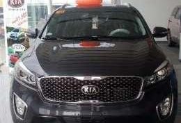 Kia Sorento EX Crdi AWD 2.2L AT 2017 ON HOT SUMMER PROMO