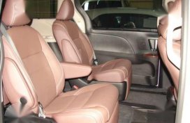 2017 toyota sienna ltd fullest option