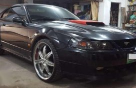 2002 Ford Mustang V6