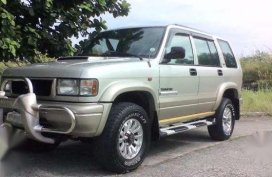 for sale Isuzu trooper big horn