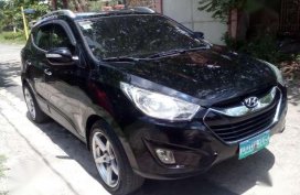 2013 Hyundai Tucson 4x4 Matic rav4 crv innova