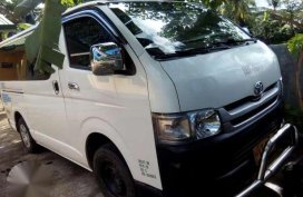 Toyota hiace 2009 model for sale