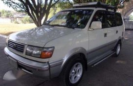2001 mdl Toyota Revo GLX all power diesel