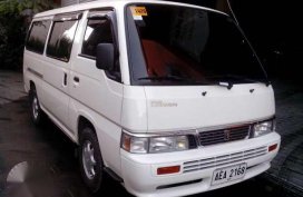 Nissan urvan vx white 2.7 diesel manual 2015