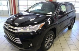 2017 TOYOTA HIGHLANDER XLE