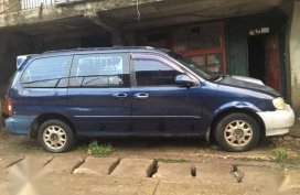 KIA Carnival 2000 model