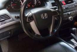 Selling Honda Accord 2009 model