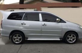 Well-maintained Toyota Innova E 2009 MT for sale