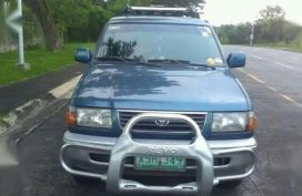 Toyota revo 1.8efi gas automatic 2000 model