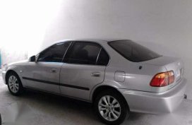 For sale honda civic vti 2000 model