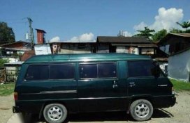 Well maintained Mitsubishi L300 Van Diesel Green Manual for sale