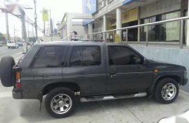Nissan Terrano Diesel 4x4 2.7 turbo paunahan na! 