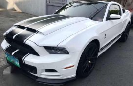 Ford Mustang GT 5.0L V8 AT 2014