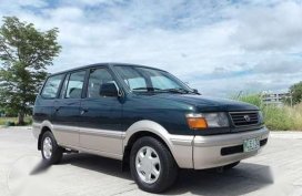 For sale Toyota Revo 2000