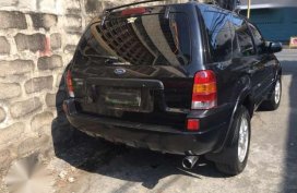 Ford Escape 2006 (Rush Rush Rush)
