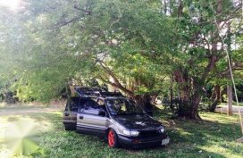 1995 Mitsubishi Space Wagon