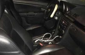 Selling Mazda 3 2007 2.0 model silver grey top model with sun roof