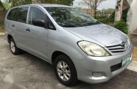 2010 Toyota Innova E