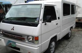 Well maintained 2011 Mitsubishi L300 FB Deluxe for sale