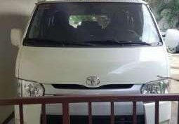 Toyota Hiace Commuter 2014