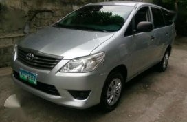 2014 Toyota Innova J