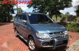 Isuzu Crosswind XT 2009 model Lucena City alt Avanza 2011 Innova 2010