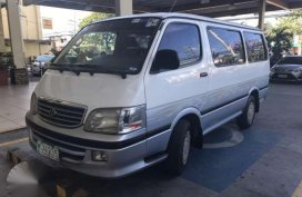 2000 Toyota hi ace gl 2.0 gas better than revo adventure