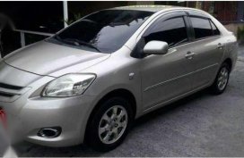 Well maintained Toyota Vios 1.3 E MT 2010 model silver color for sale