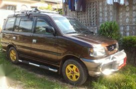 mitsubishi adventure 2000 model