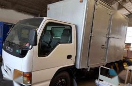 2015 Isuzu Elf Nkr Aluminum van vs canter