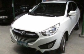 2010 Hyundai TUcson R-EVGT 2`