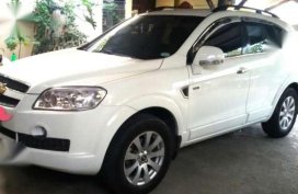 Chevrolet Captiva 2011 AT White For Sale