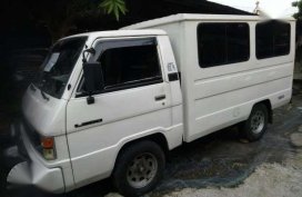 For sale Mitsubishi L300 FB Body