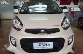 Kia Picanto Mt limited stocks only 15k all in