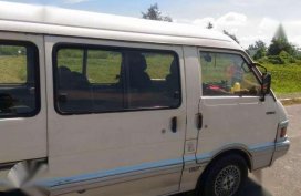 Mazda E2000 White MT For Sale