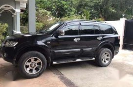 2013 Mitsubishi Montero AT Black For Sale