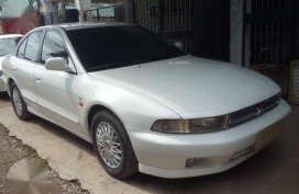 For sale Mitsubishi Galant 2000 Model