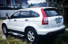 Honda CR-V 2.0 MT White for sale