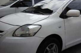 Toyota Vios White MT For Sale