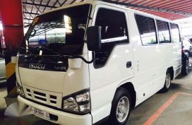 2015 Isuzu NHR I-Van White MT For Sale