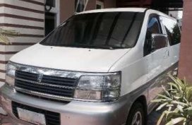 Nissan El Grand 2000 AT White For Sale