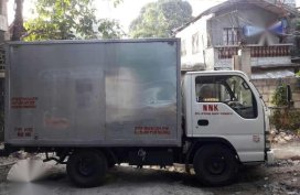 Isuzu Elf 4jg2 running condition already register 380k negotiable