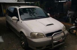 Kia Carnival 2002 White AT For Sale