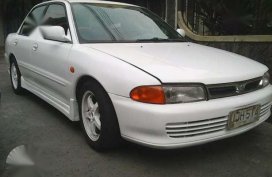 Mitsubishi Lancer 1.6 glxi 1996 model 