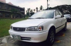 Toyota Corolla GLI 1.6 MT White For Sale