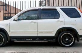 Honda CR-V 04 - Pearl White - Matic - 2004